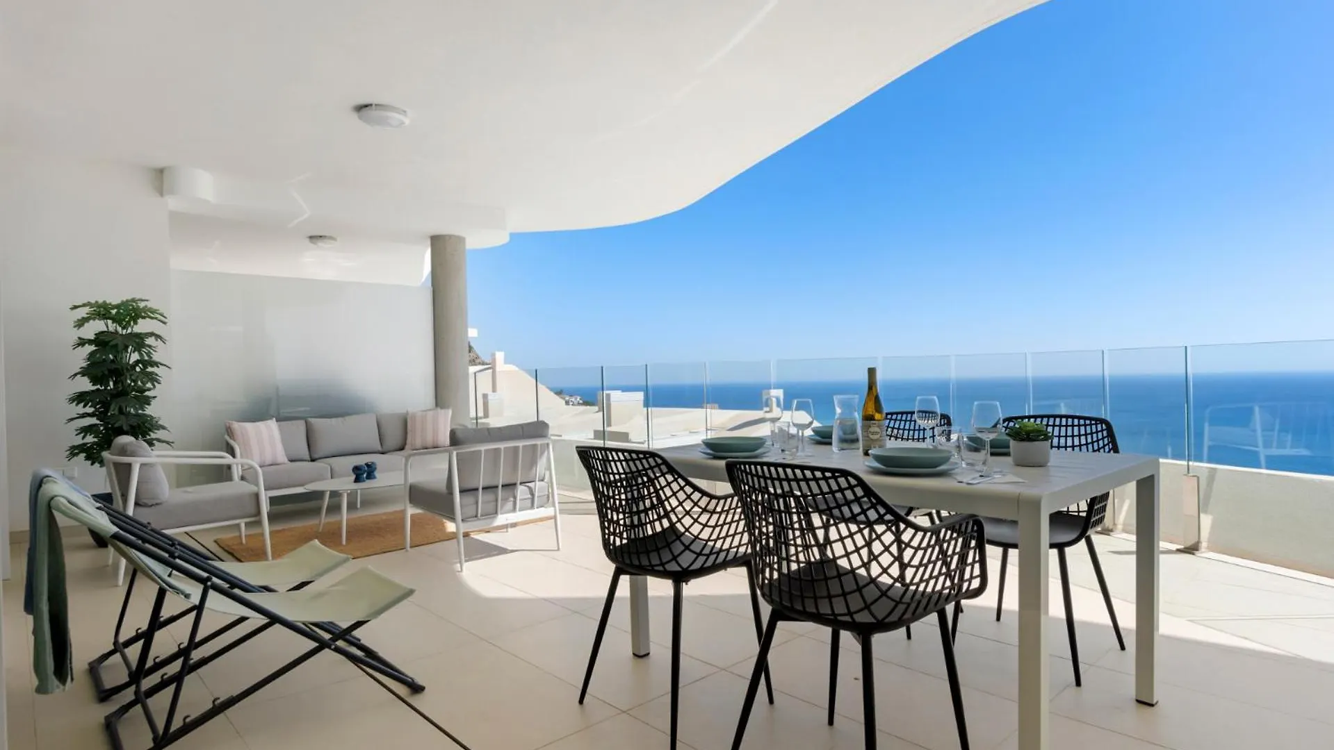 Panoramic Sea View Apartment Stupa Hills Benalmadena